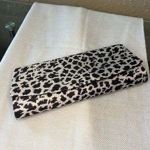 Nwot Black and white animal print clutch clutch with strap